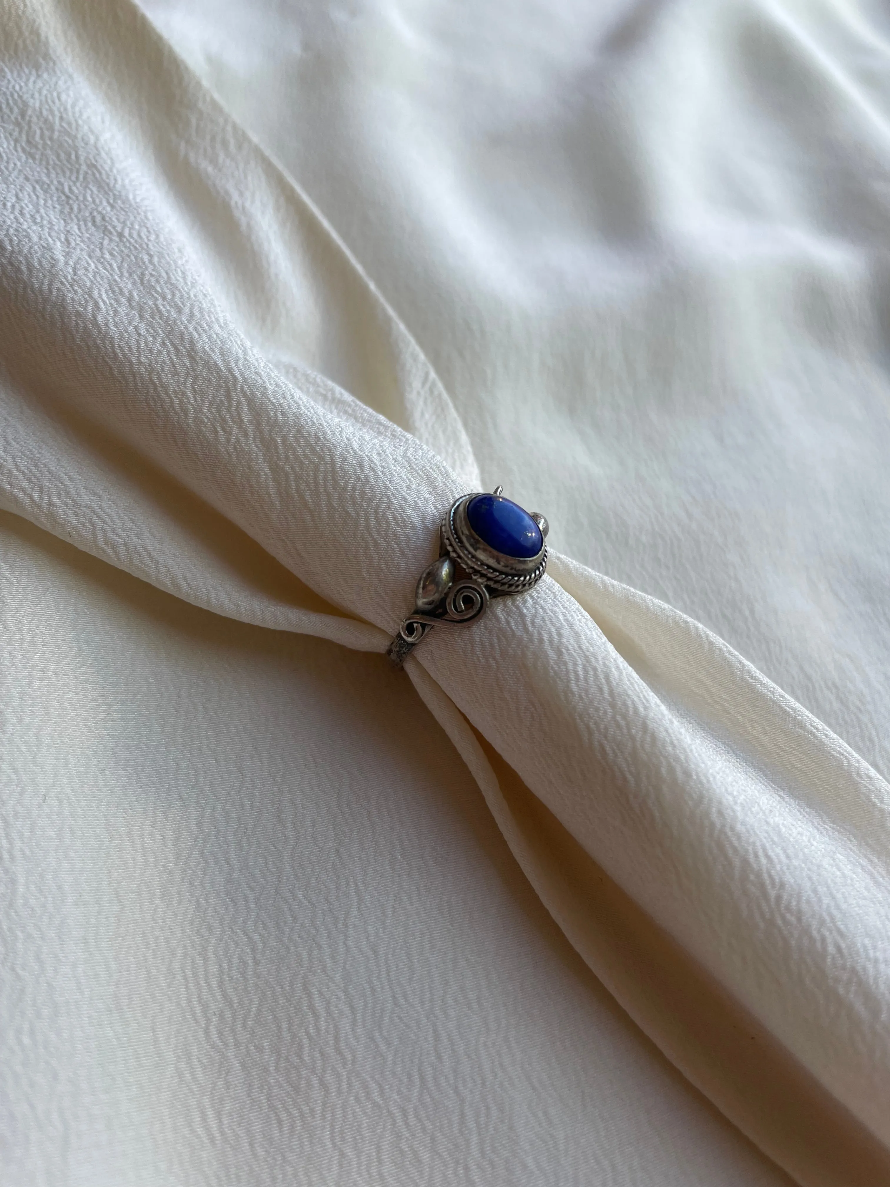 1960s Sterling Sliver Lapis Ring R108