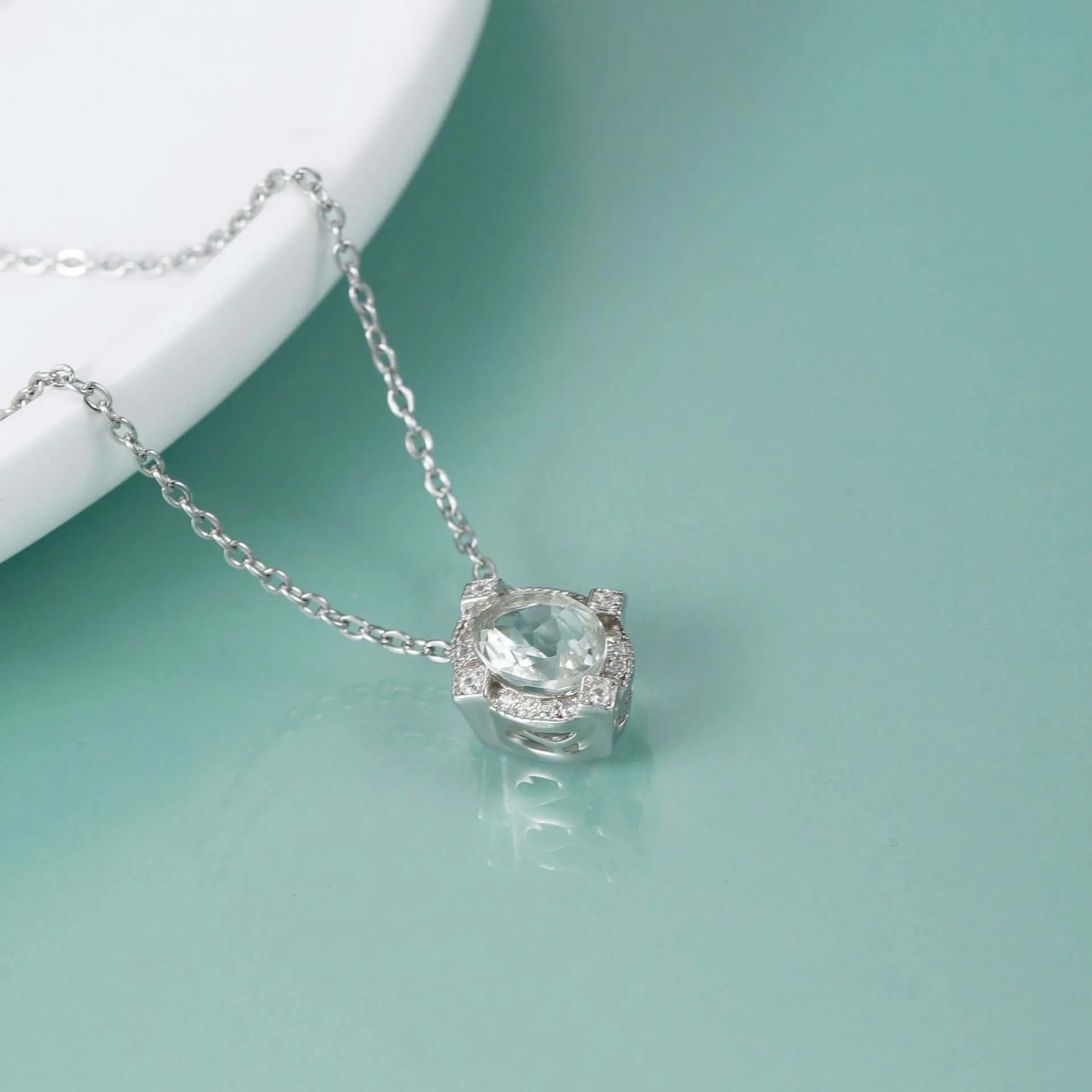 925 Silver Round Green Amethyst Rhombus CZ Diamond Necklace