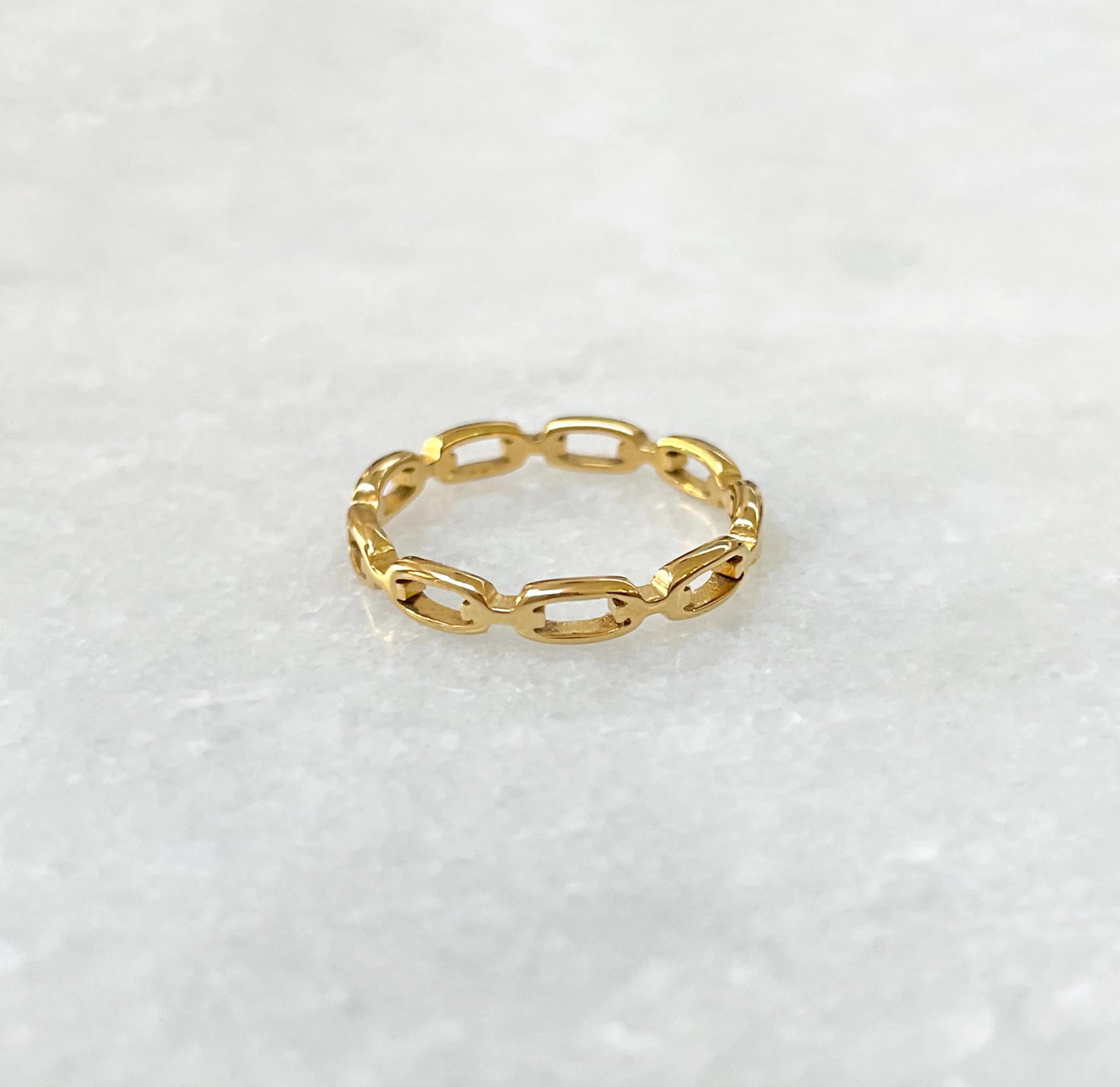 BEBE THIN GOLD CHAIN STACKABLE RING