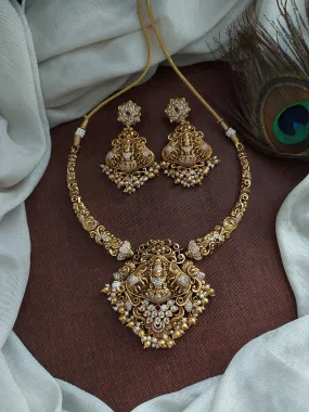 Bewitching Beauty With Alluring Kemp Stones Antique Nagas Hasli Set