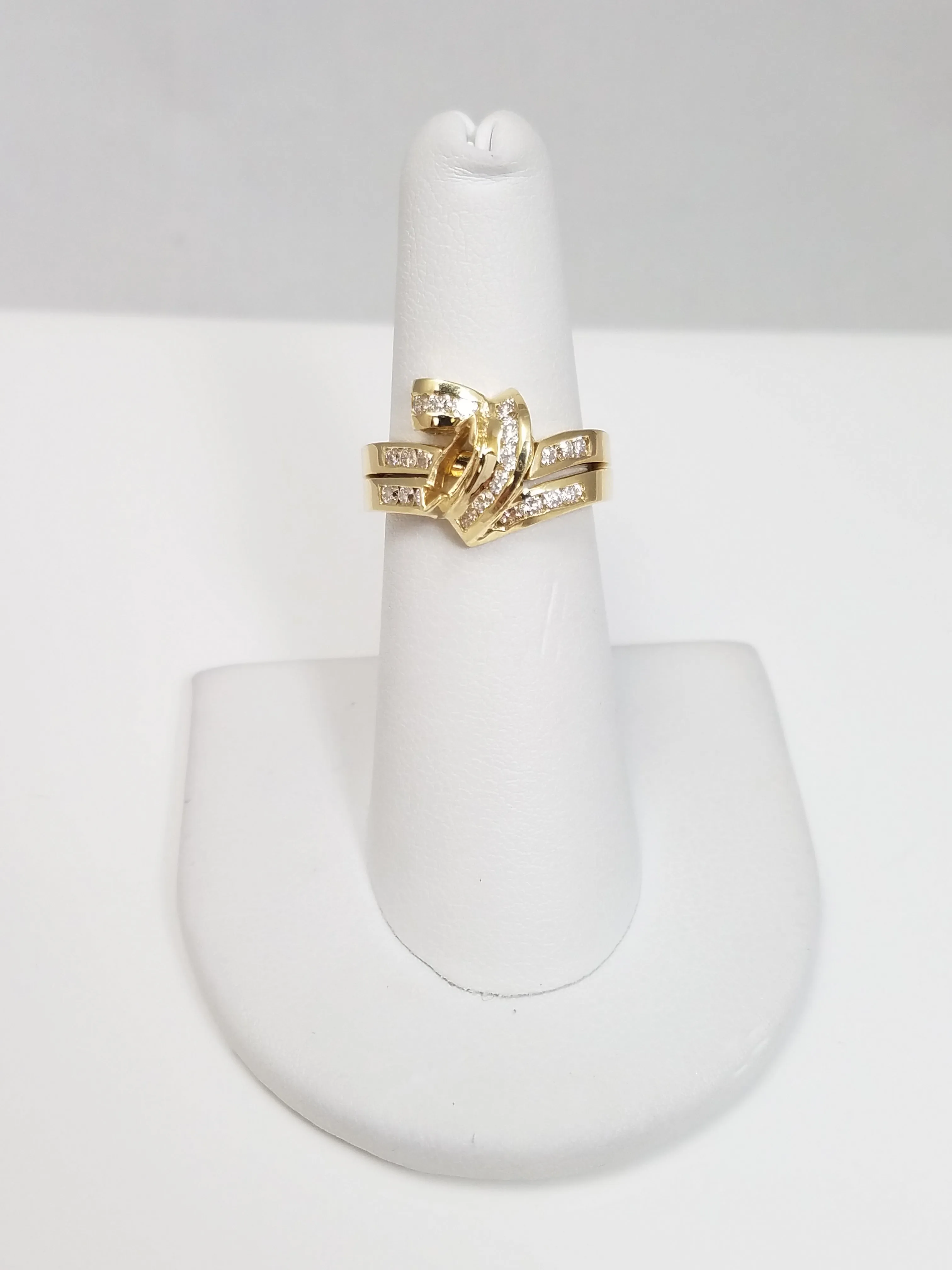 Charming 14k Yellow Gold Natural Diamond Engagement Ring Mounting