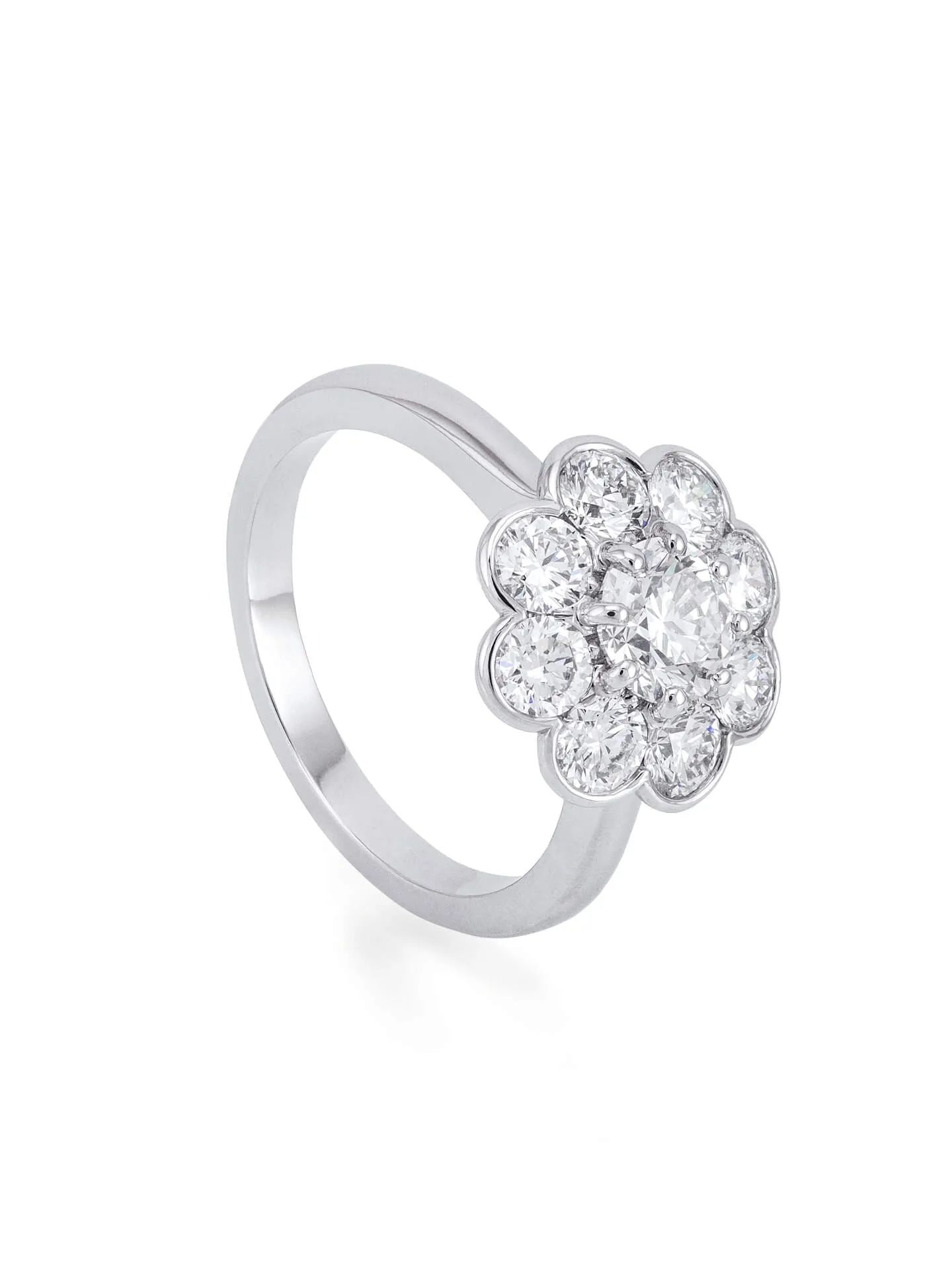 Classic Diamond Cluster Platinum Ring With Scalloped Edge