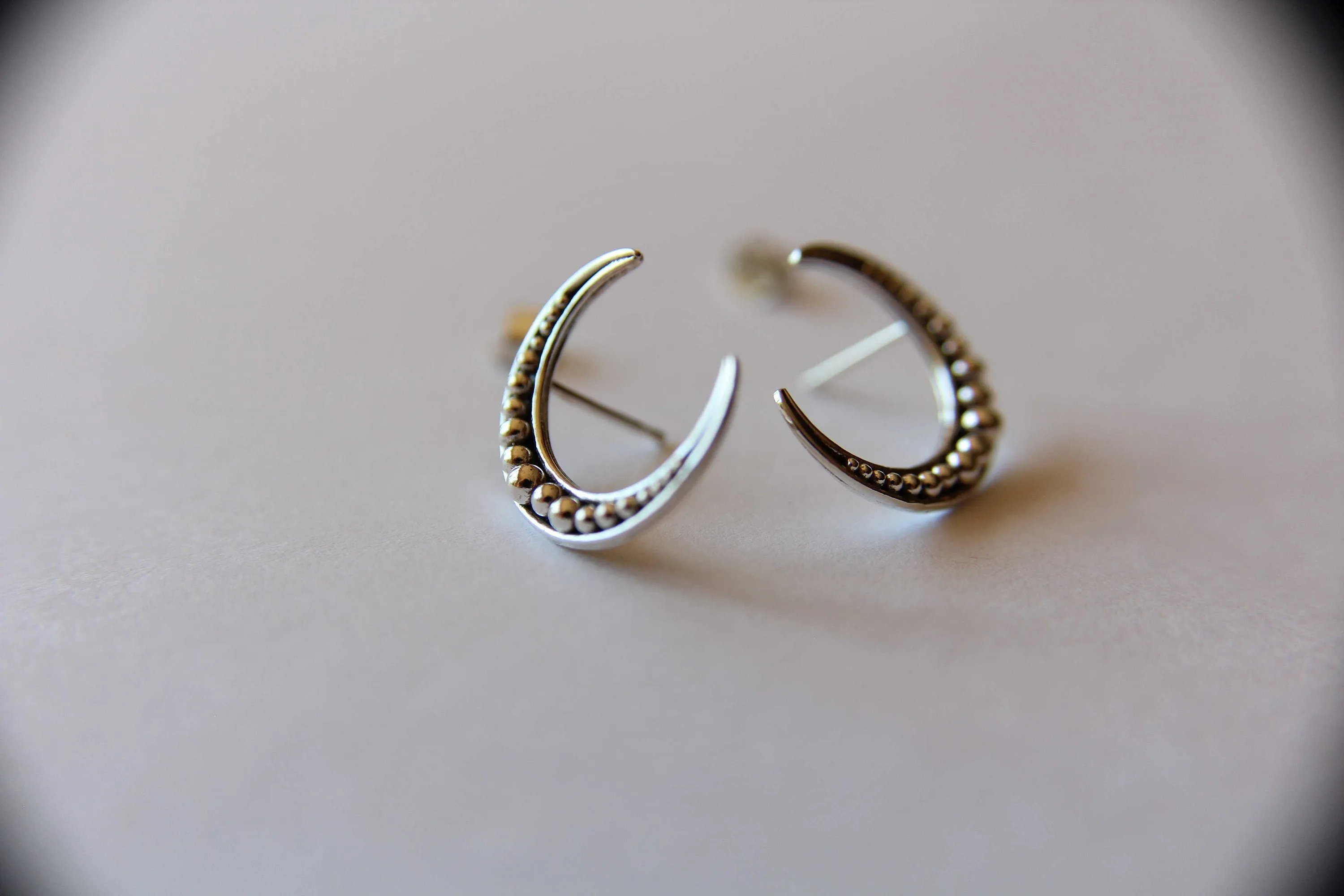 Crescent Moon Earrings, Crescent Earrings, Moon Stud Earrings, Crescent Stud Earrings, Beaded Moon Earrings, Boho Chic, Moon Jewelry, Gift