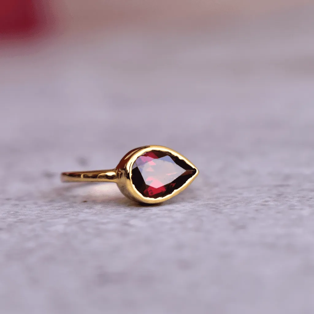 Crimson Pear - Garnet Ring