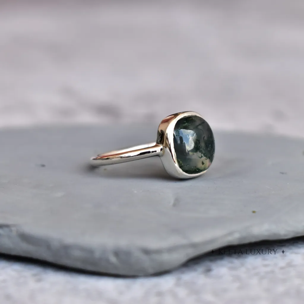 Cushion Conquer - Moss Agate Ring