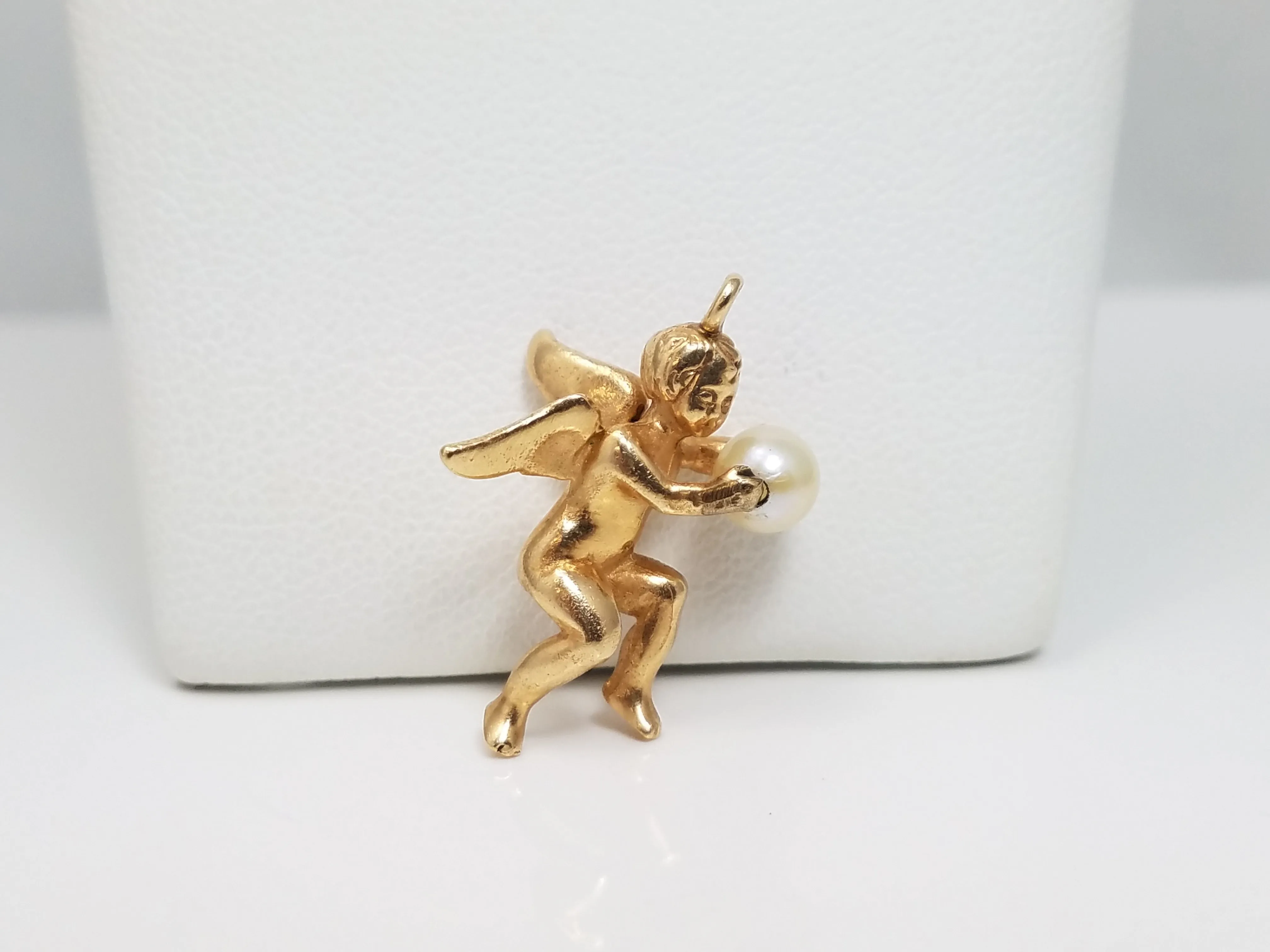 Cute 14k Yellow Gold Solid 3D Cherub Cultured Pearl Pendant