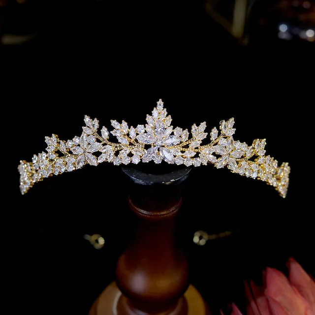 Dainty Accents Wedding Tiaras-Crowns Jewelry