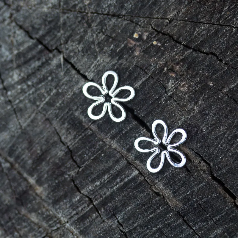 Dainty Sterling Silver Flower Stud Earrings, Simple Daisy