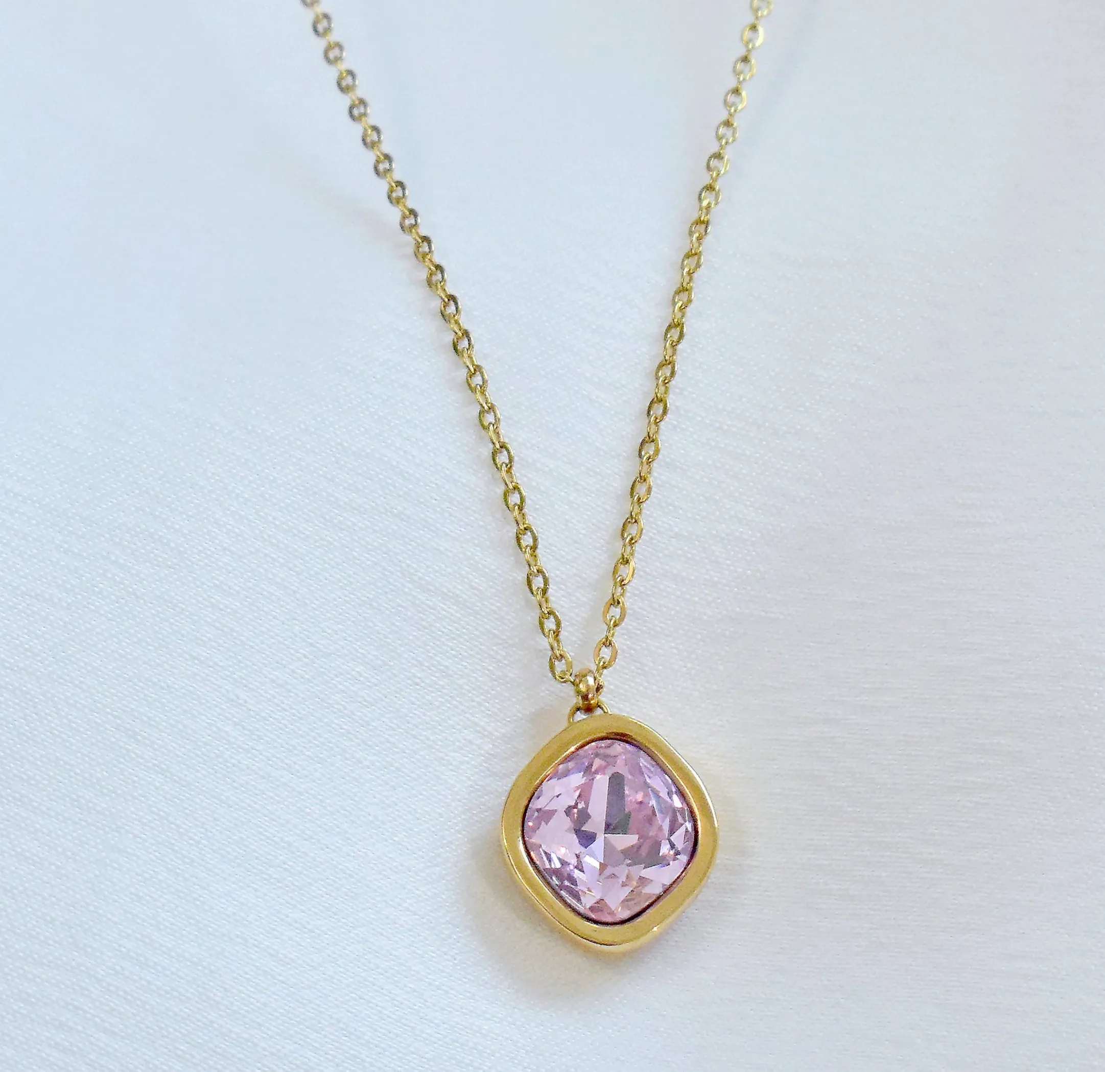 DESIREE PINK AMETHYST BIRTHSTONE PENDANT NECKLACE - FEBRUARY