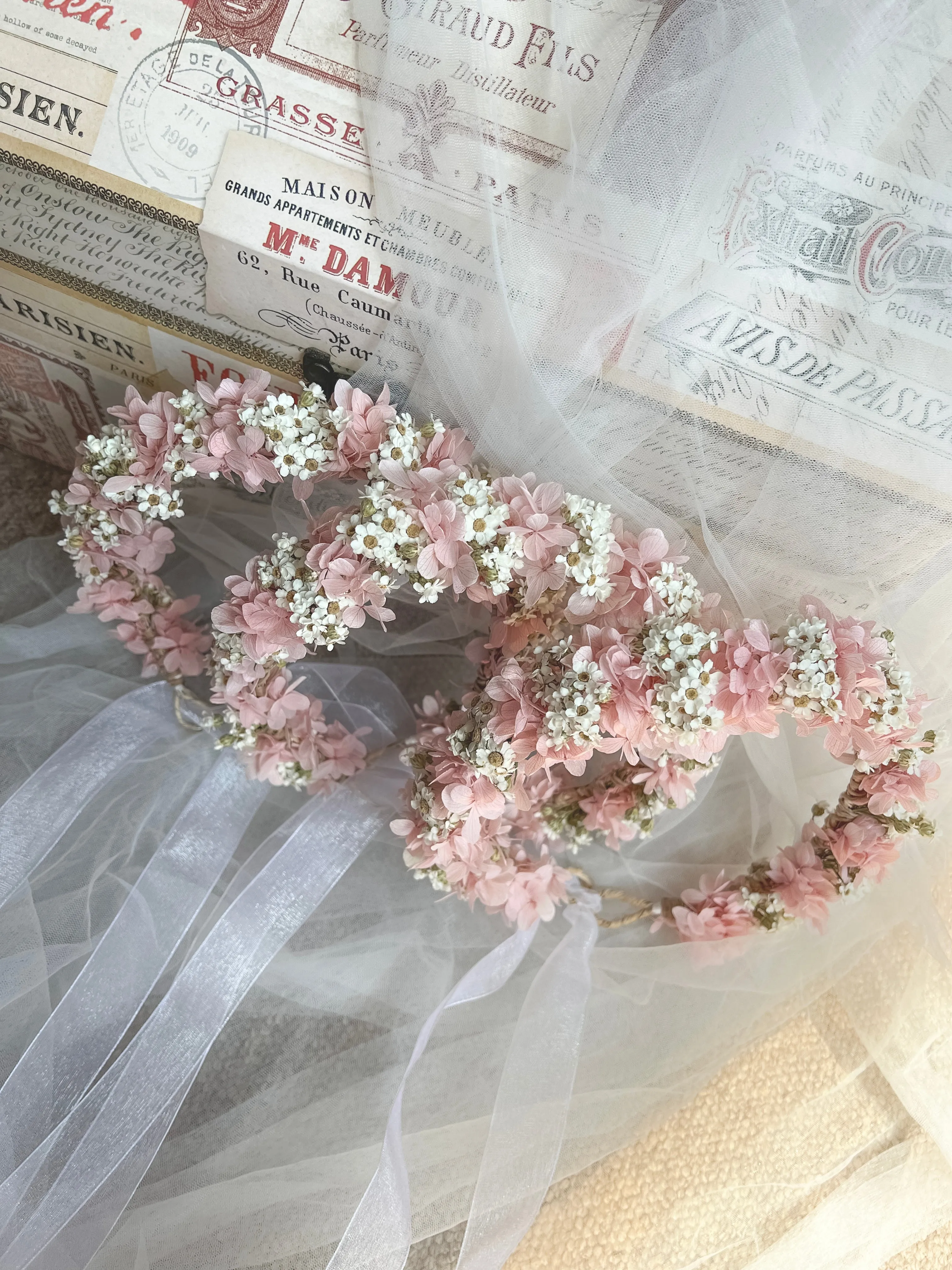 Dried Daisy Headband, Daisy and Pink Hydrangea Flower Crown, Dusty Pink Headpiece for Brides, Flower Girls Headband, Romantic Floral Tiara