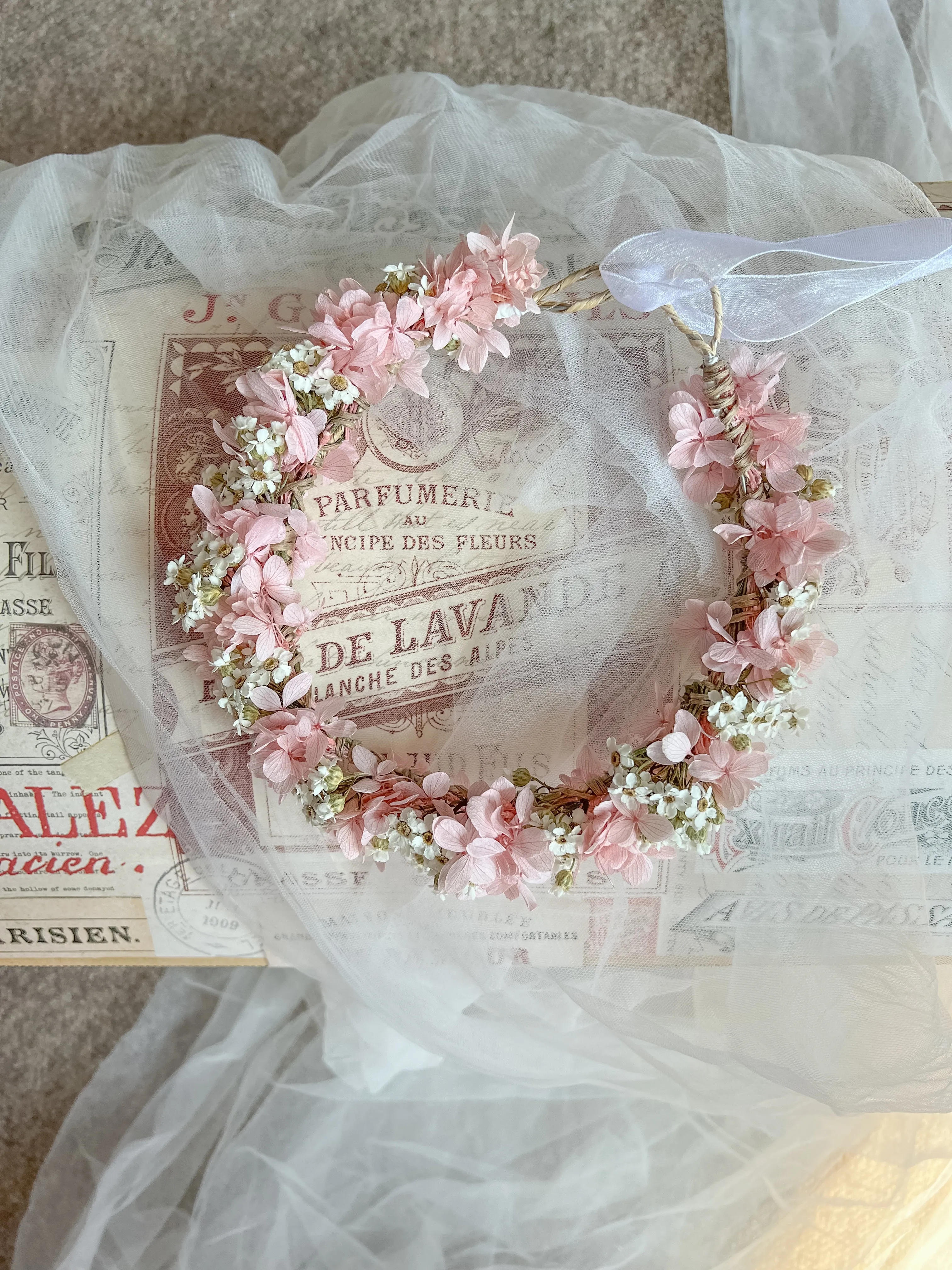 Dried Daisy Headband, Daisy and Pink Hydrangea Flower Crown, Dusty Pink Headpiece for Brides, Flower Girls Headband, Romantic Floral Tiara