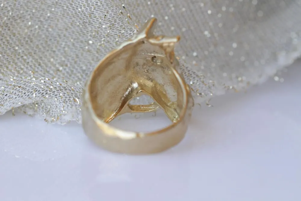 GOLD HORSE RING