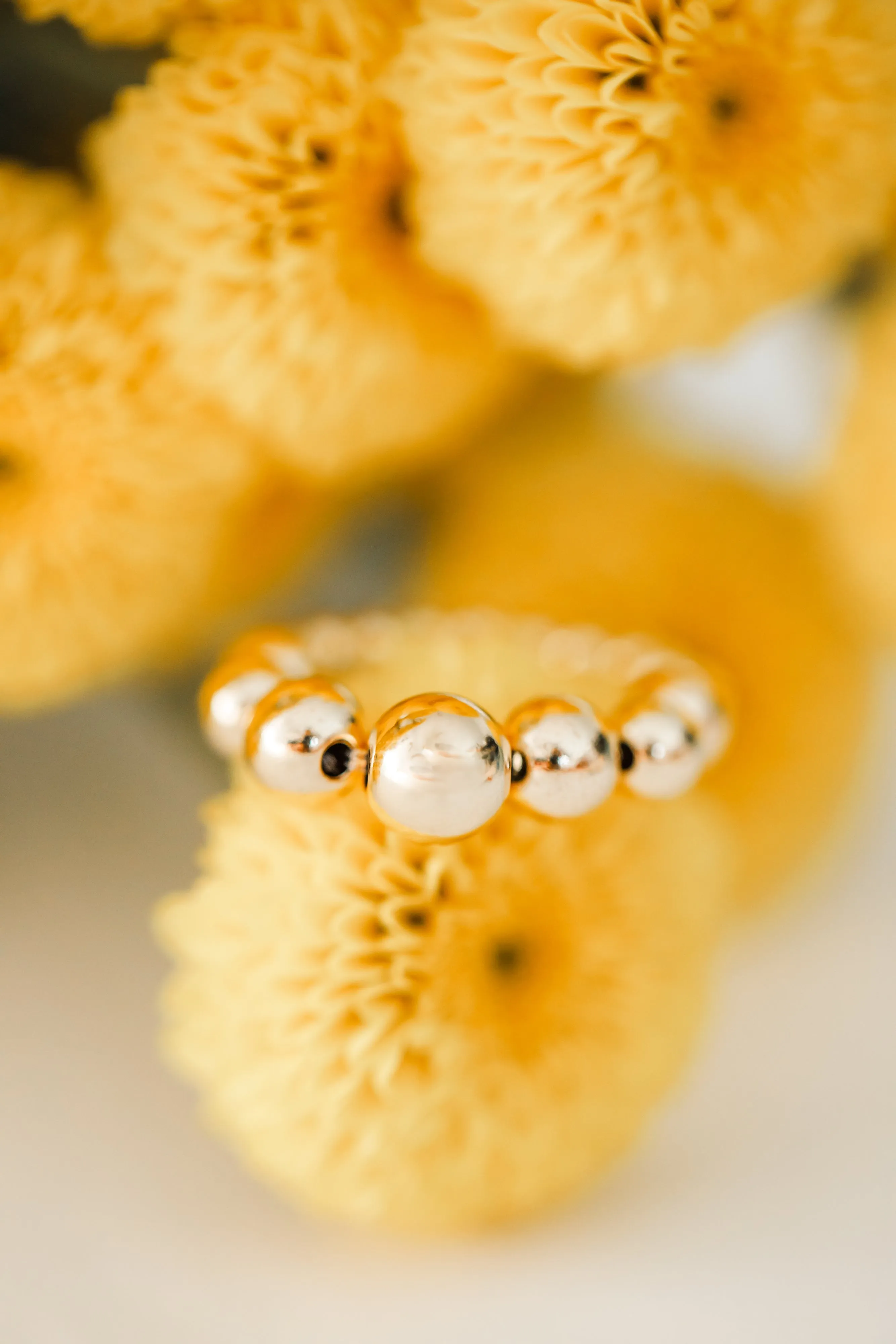 gradient bead ring {silver   gold }