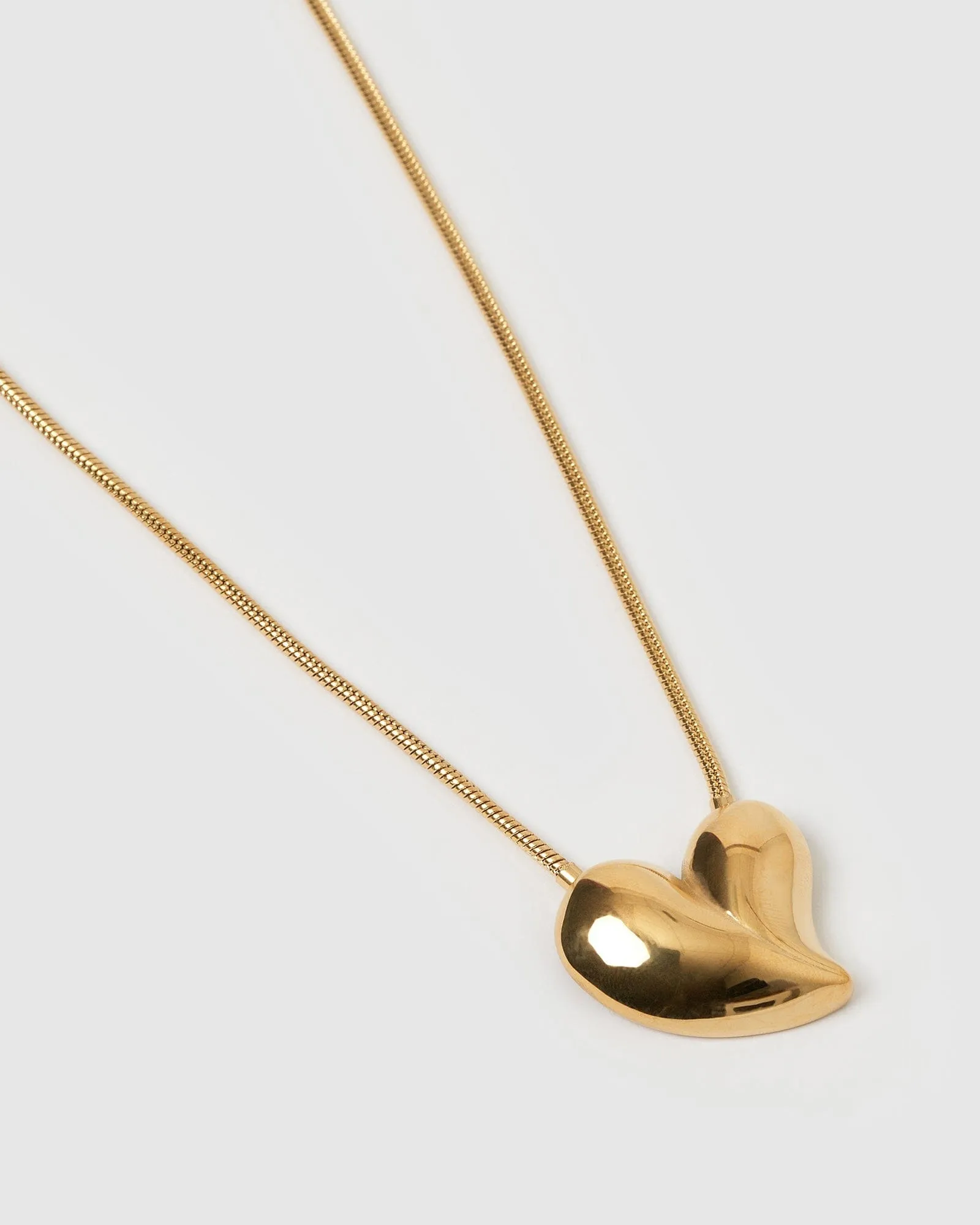 Izoa Layla Heart Necklace Gold