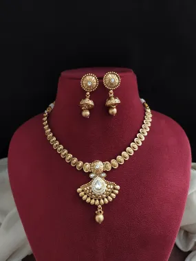 Kundan Necklace Set in Antique Finish