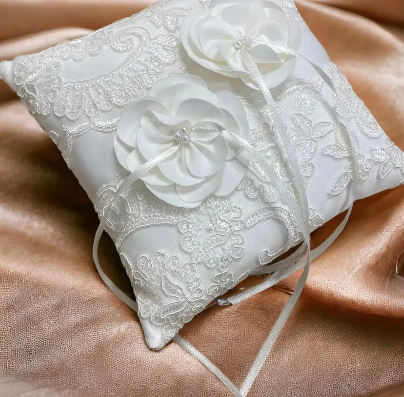 Lace Ribbon Luxury Ring Bearer Pillow Page Boy Ring Cushion Ribbon Floral Satin Lace Ring Pillow