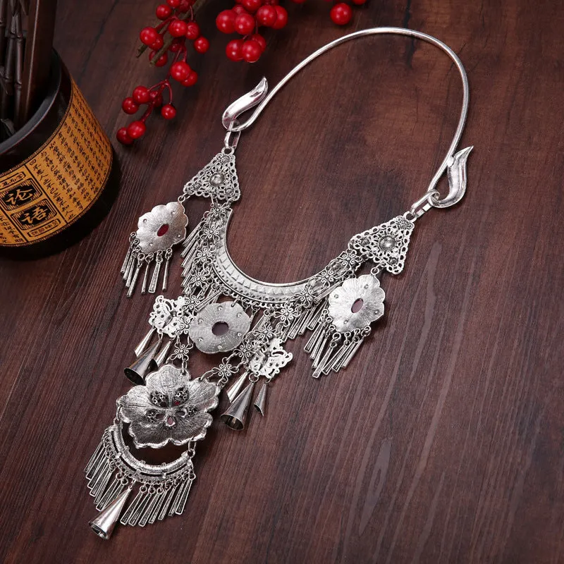 National Style Retro Gem Big Necklace Miao Tassel Necklace ancient silver ornament