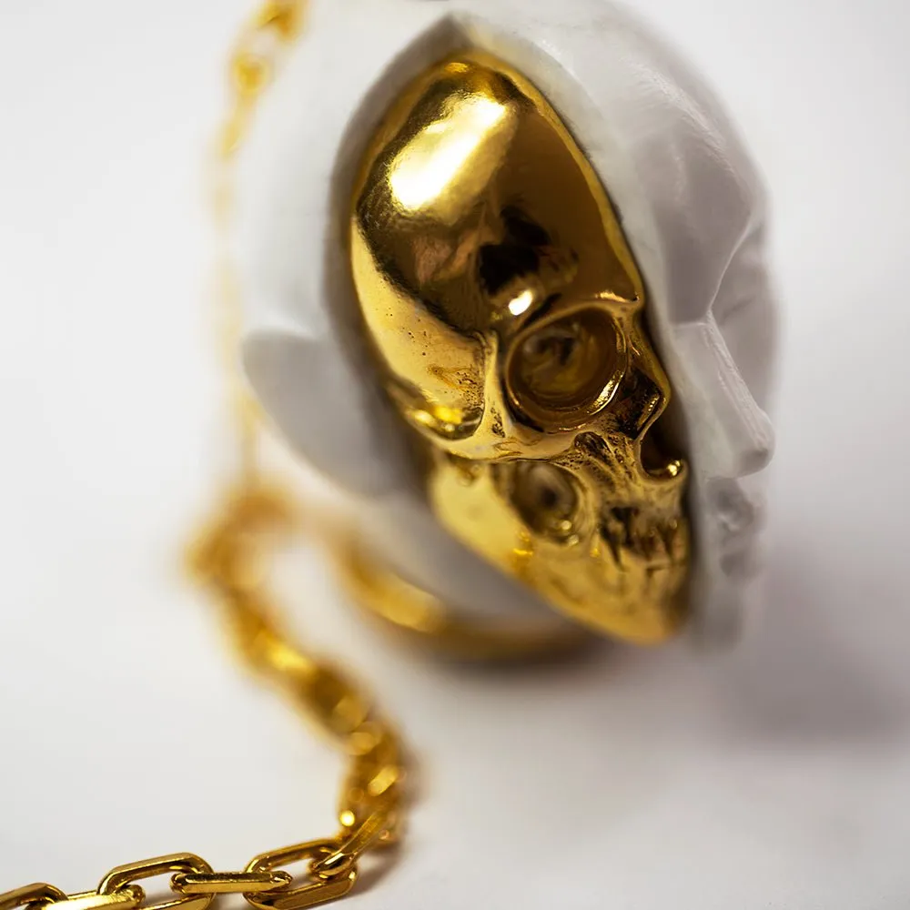 Oracle Skull pendant - white