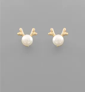 Pearl Reindeer Studs