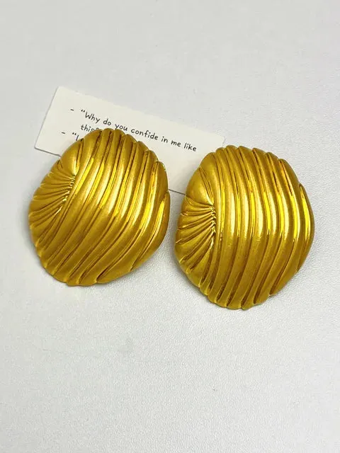 Pre Order:  Wrinkled Shell Shaped Earrings