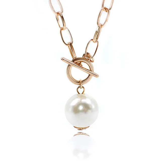 Punk Women's Neck Chain Gold Color Kpop On the Neck Pendant And Necklace Pearl Beads Choker Jewelry 2021 Collar For Girl Chocker