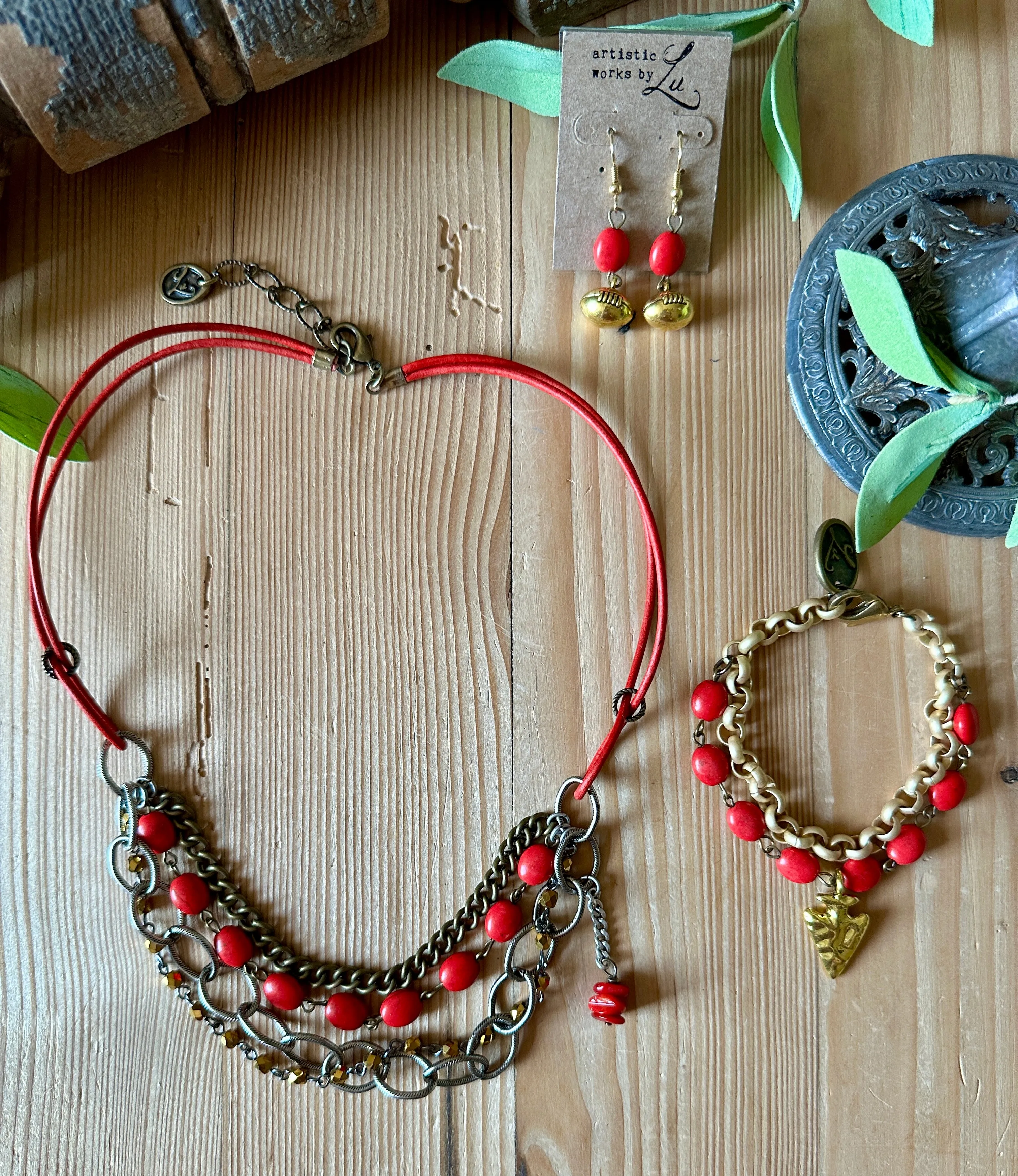 Rockin Red Triple Short Necklace