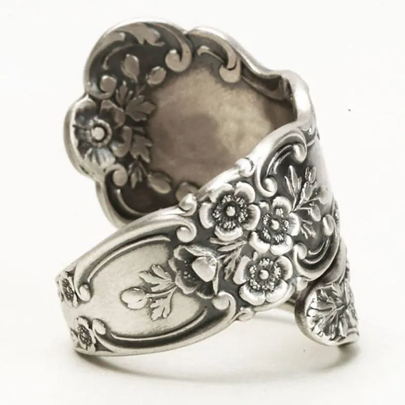 Sentiment- the Antique Style Spoon Ring