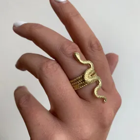 Serpent Gold Ring