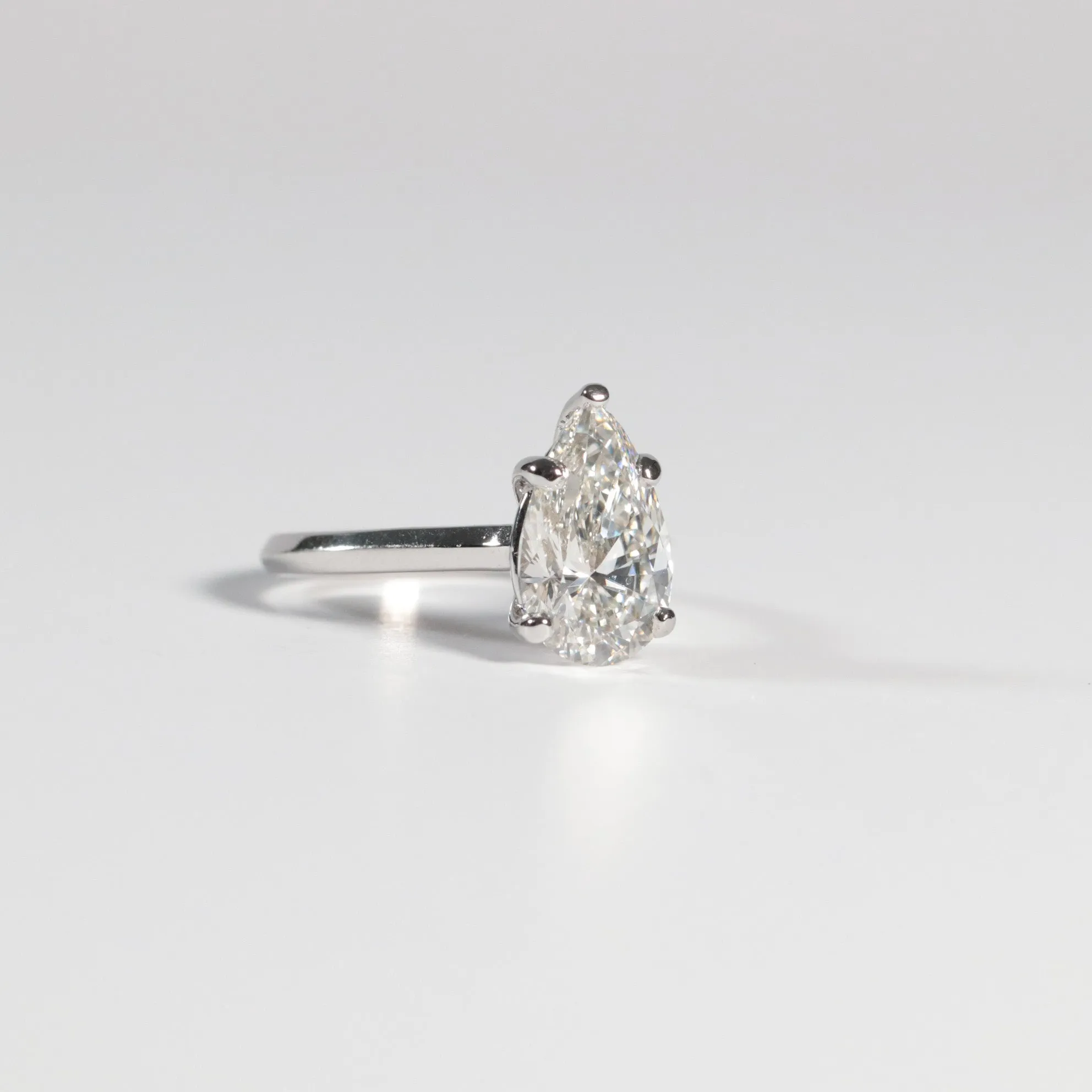 Signature Solitaire - Lab Grown Pear