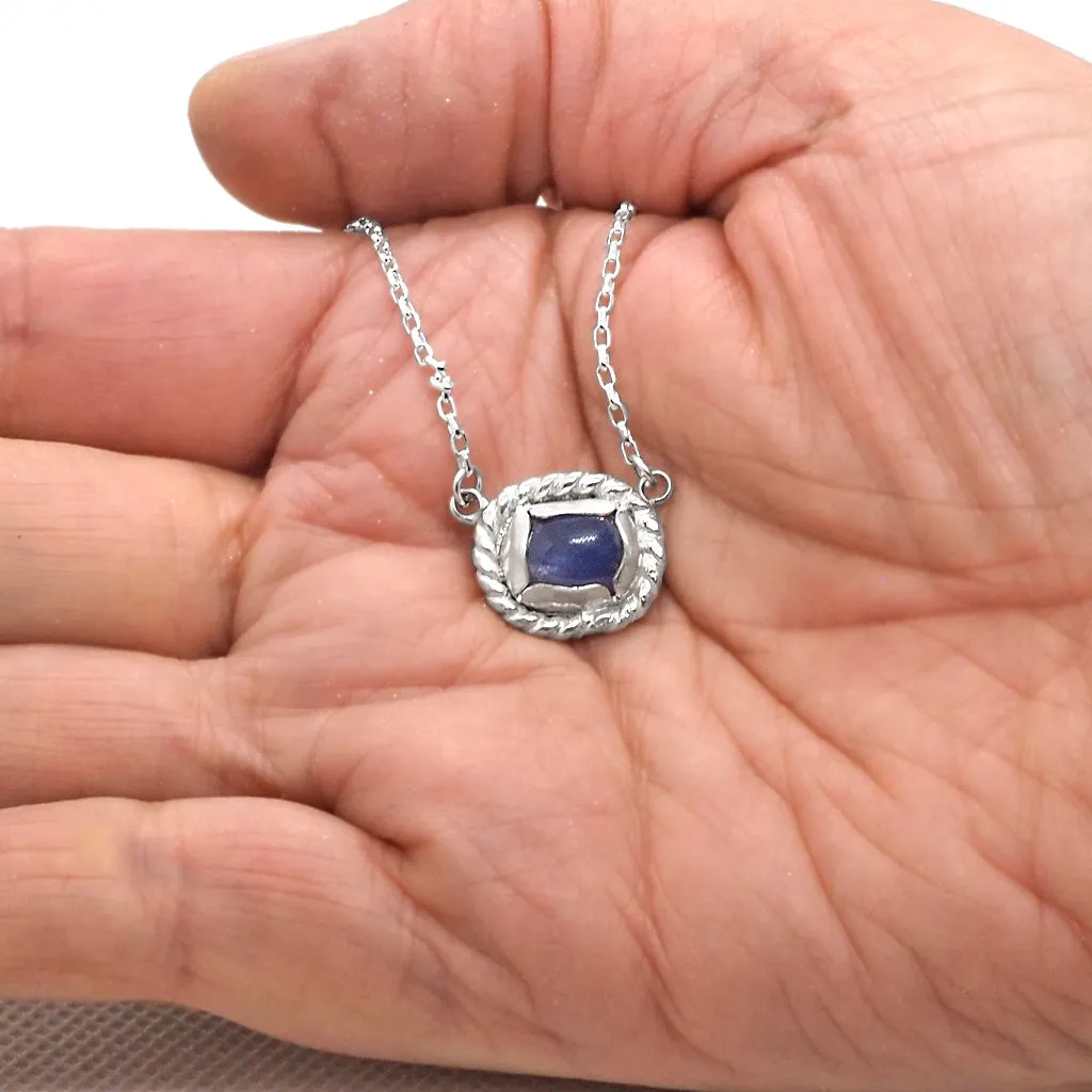 Tanzanite Cabochon  Necklace