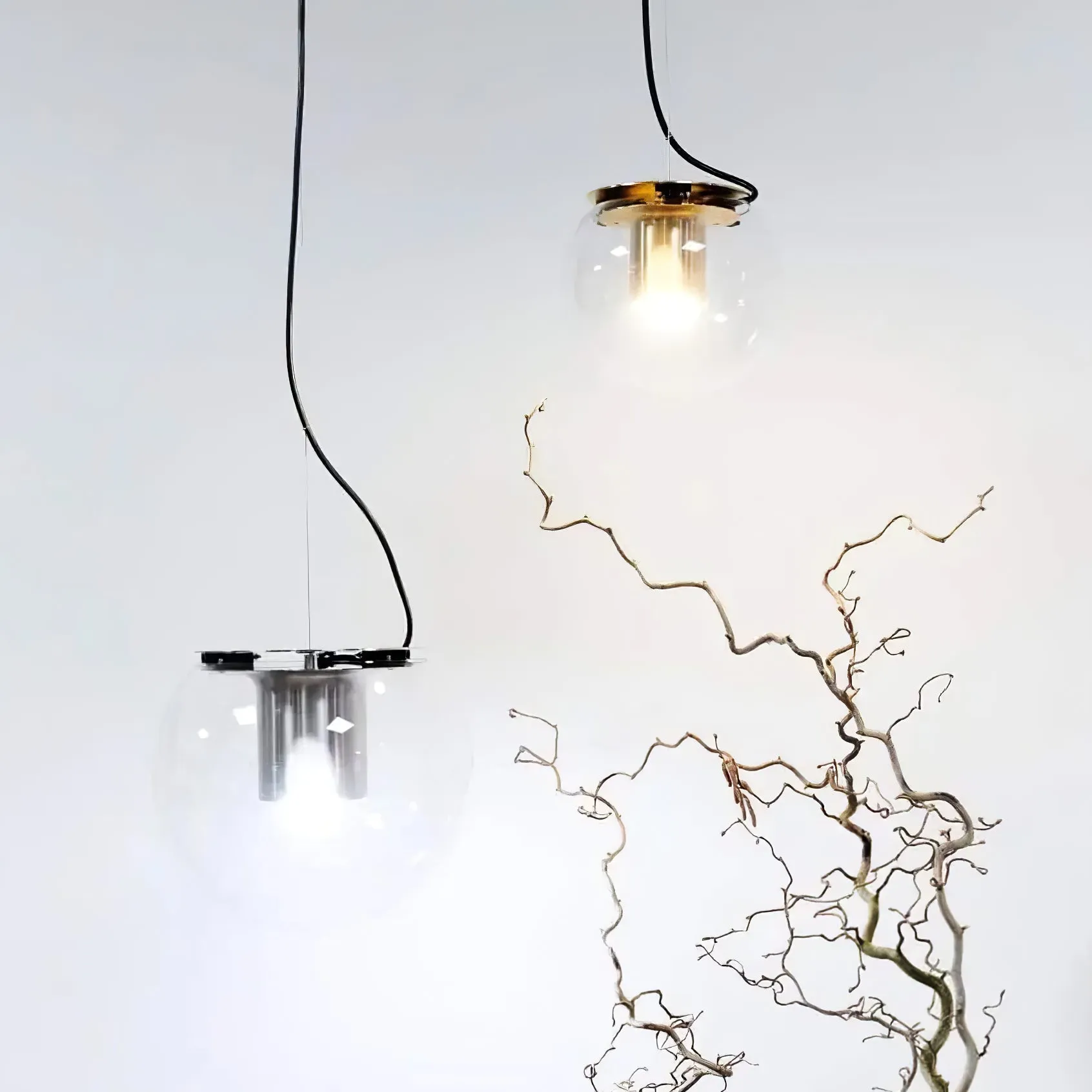 The Globe Pendant Lamp