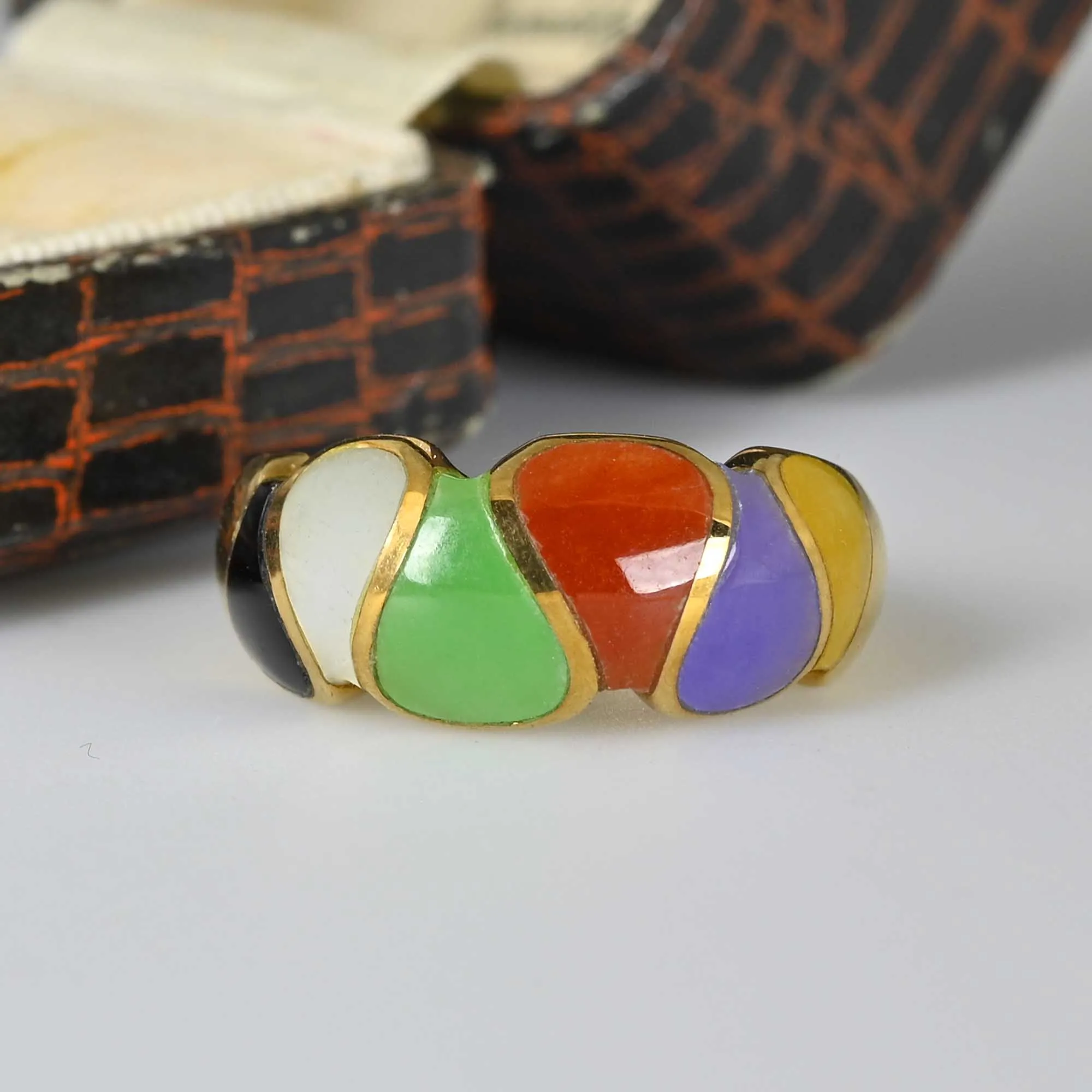 Vintage Multi Gemstone Gold Wave Band Ring