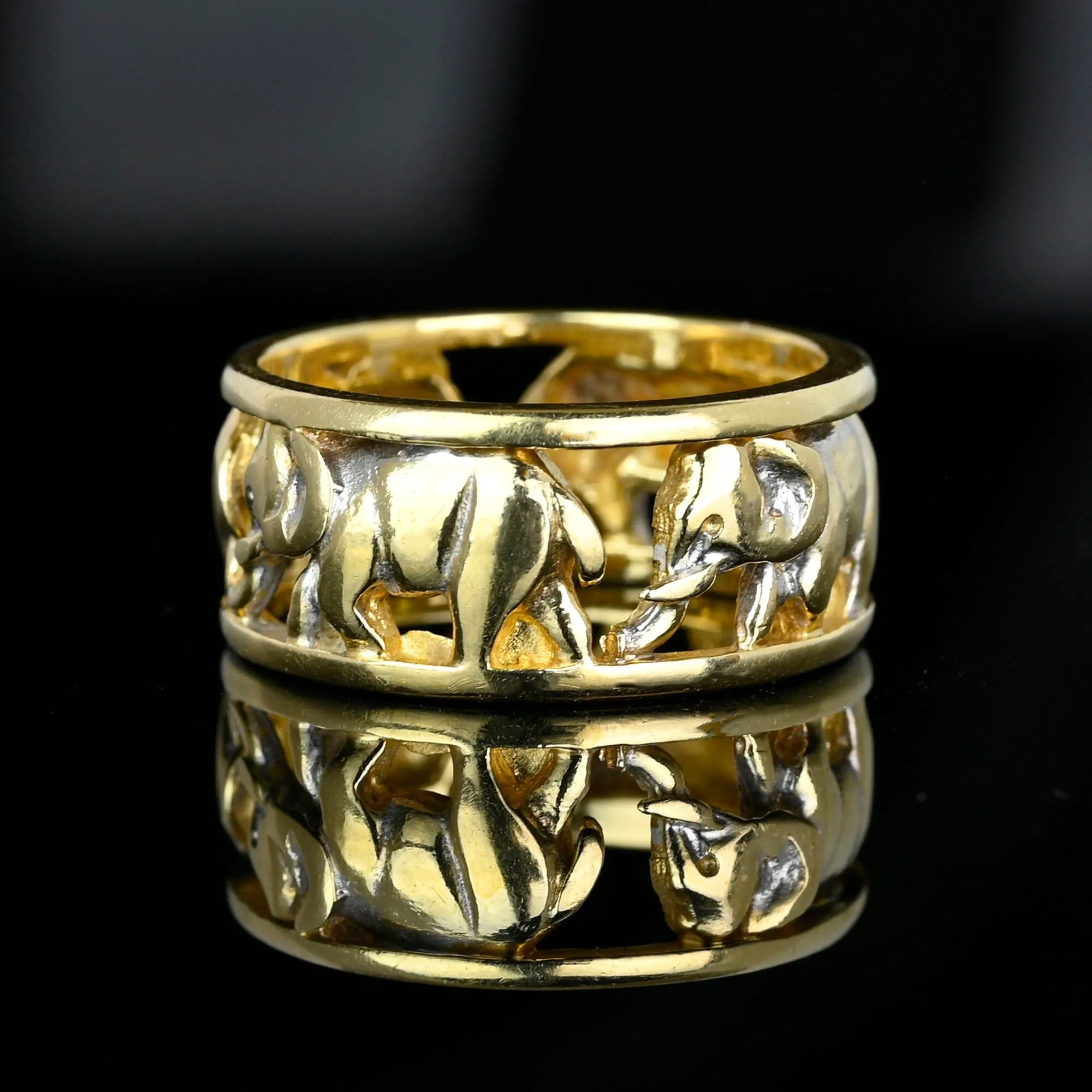 Vintage Wide 14K Gold Cutout Elephant Ring Band